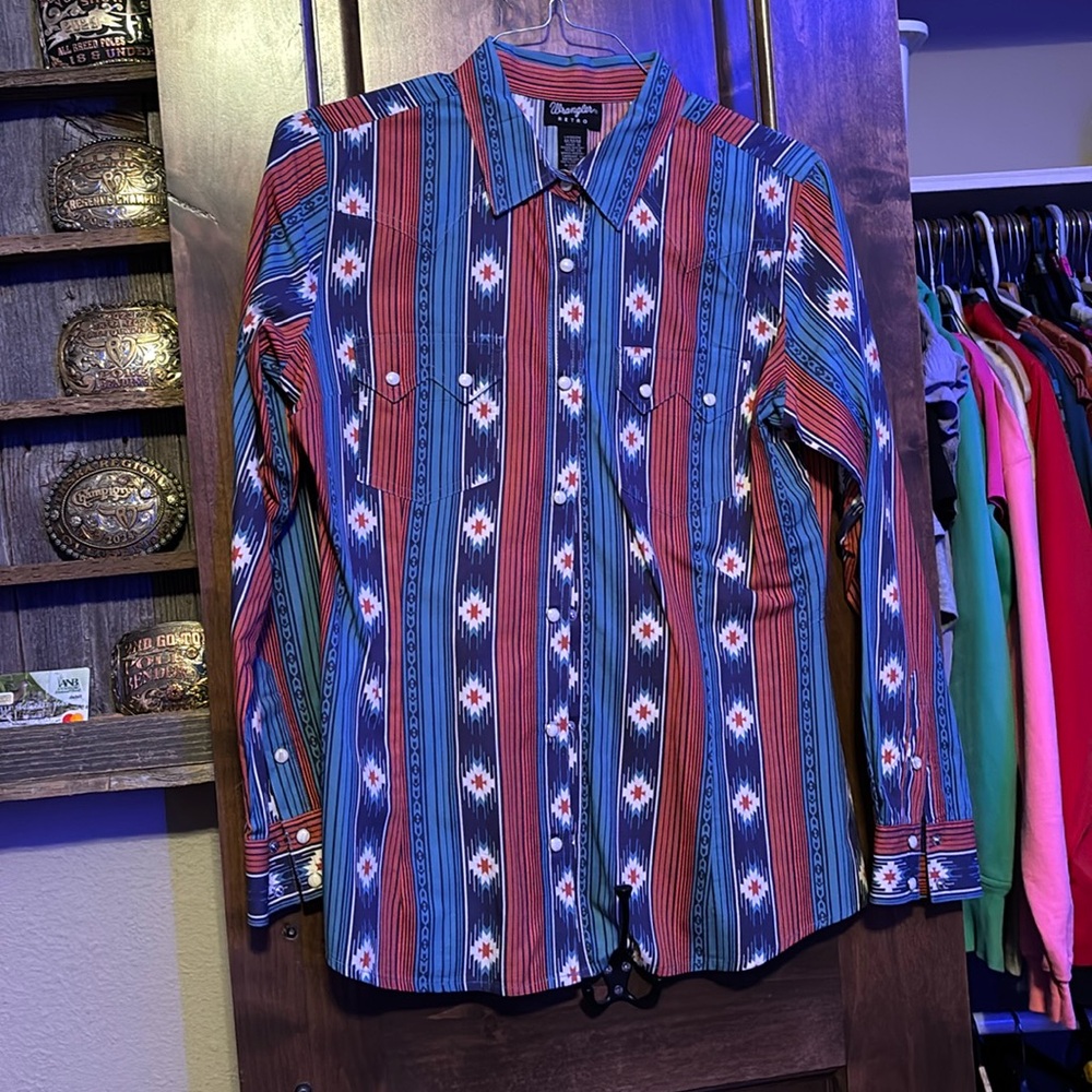 Wrangler pearl snap